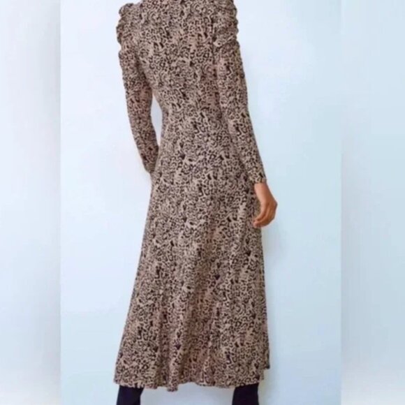 ZARA nwt ANIMAL PRINT DRESS SQUARE NECKLINE PUFF SHOULDER MIDI - s - Picture 3 of 9